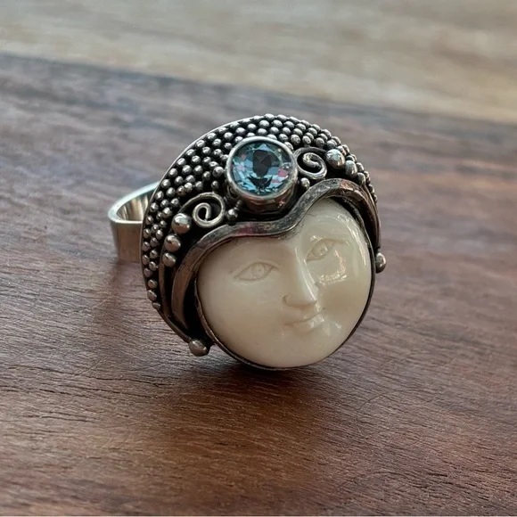 Sterling Silver and Carved White Bone Moon Face Ring Adjustable - Picture 3 of 8